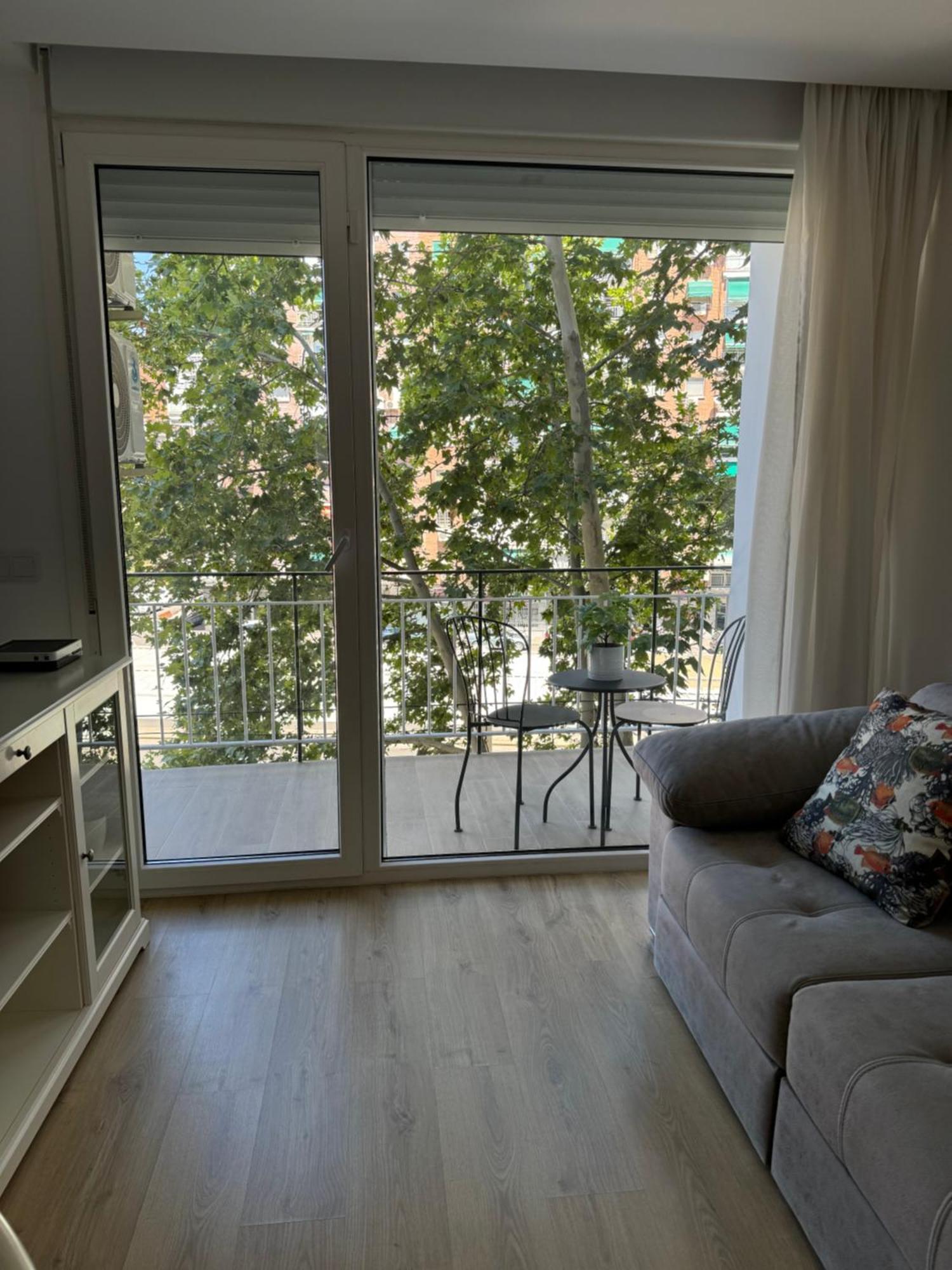 Alcala Luxury Piso Completo De 80M Διαμέρισμα Αλκαλά ντε Ενάρες Εξωτερικό φωτογραφία