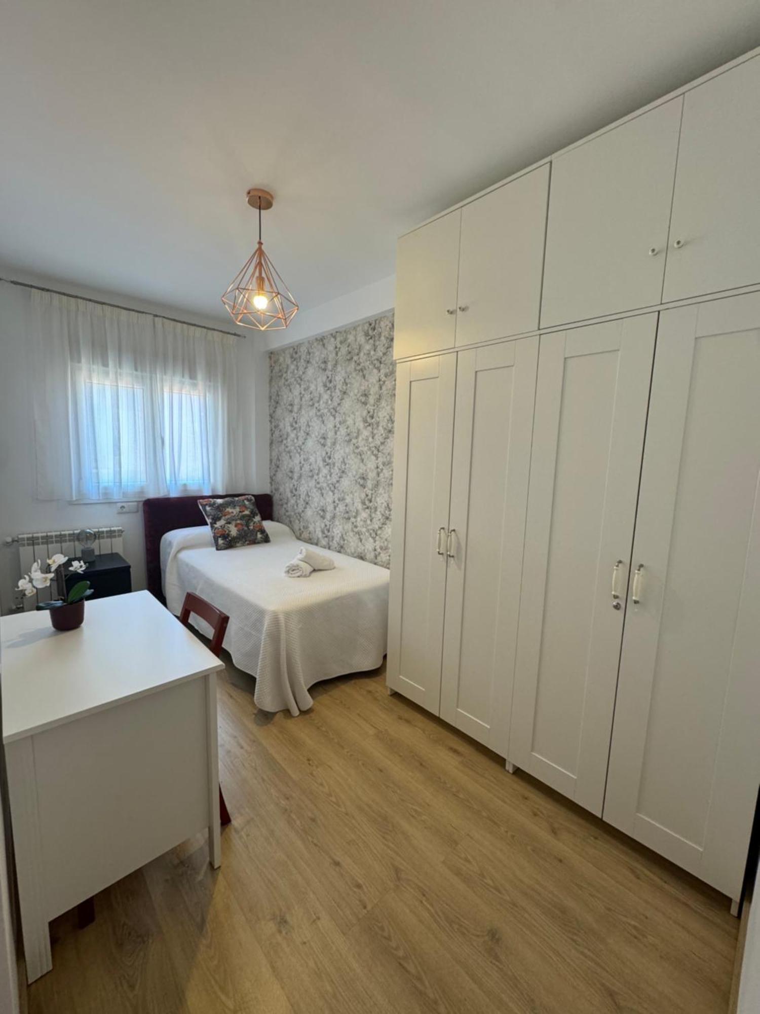 Alcala Luxury Piso Completo De 80M Διαμέρισμα Αλκαλά ντε Ενάρες Εξωτερικό φωτογραφία